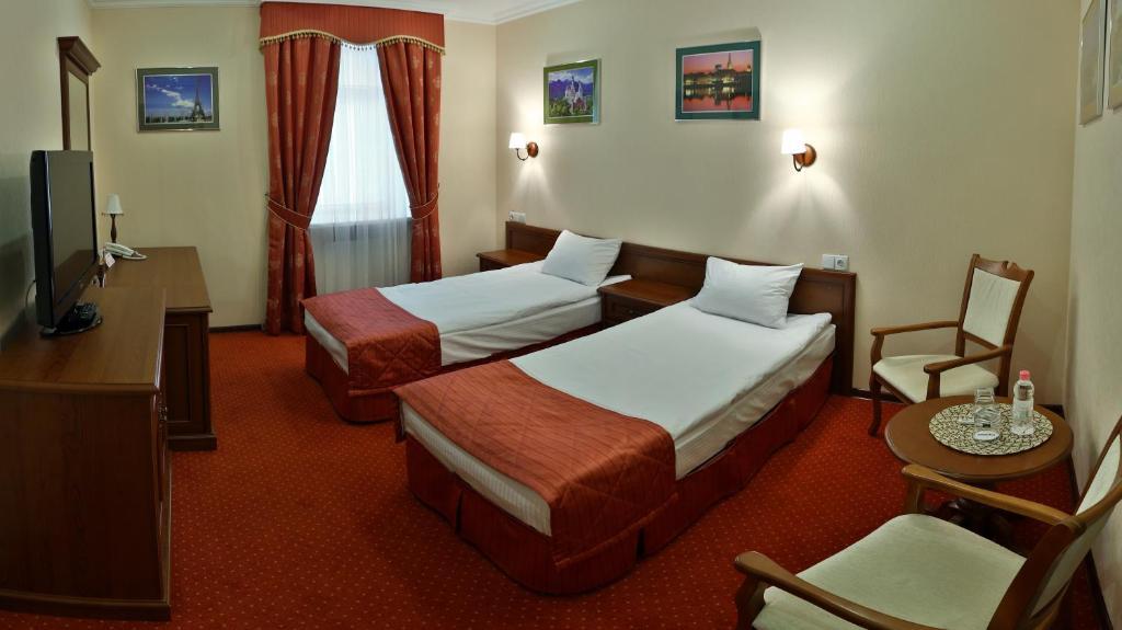 Hotel Ukraine Rivne Rom bilde